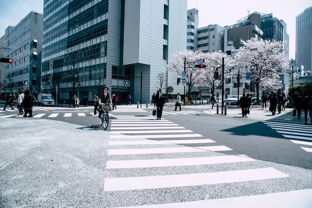 汕尾为何勤工俭学对在日本的留学生的职业生涯至关重要？